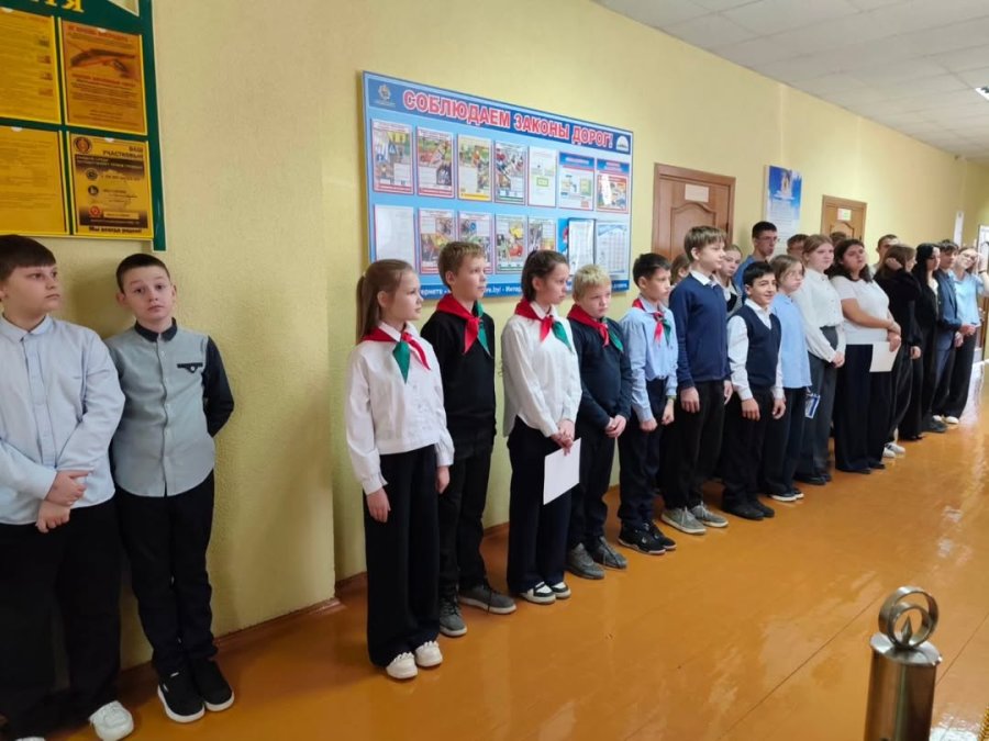 Новый старт и новые достижения: Торжественная линейка в нашей школе